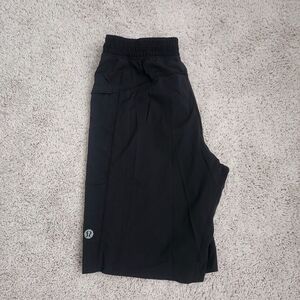 Lululemon T.H.E. Short Linerless 11" Mens Sz M